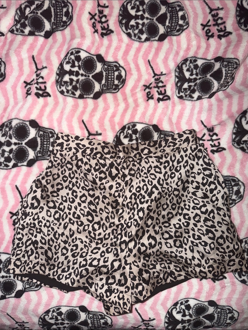 Naven Leopard shorts